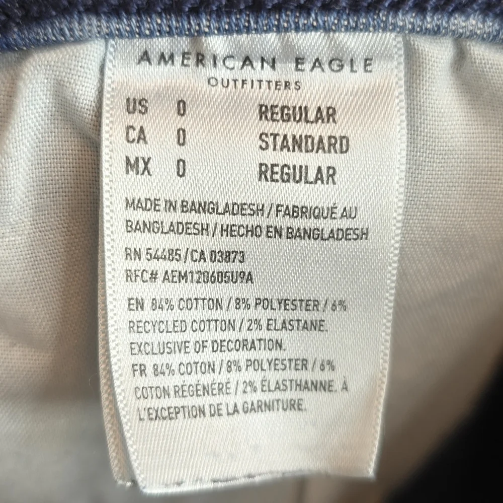 AMERICAN EAGLE Next Level Curvy High Rise Jegging Blue Jeans Women 0R Y2K Preppy